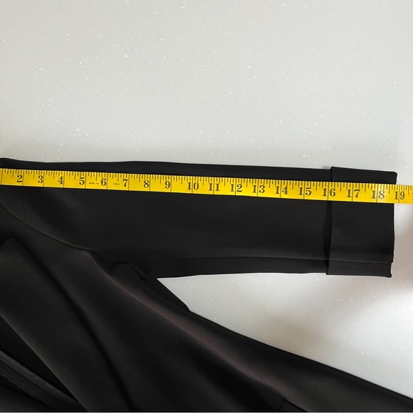 NWOT le chateau 3/4 Sleeve Long Black Blazer/Jacket, XS, made in Canada - Picture 9 of 14